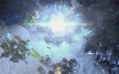 StarCraft 2: Heart of the Swarm (2013/ENG)   FAIRLIGHT